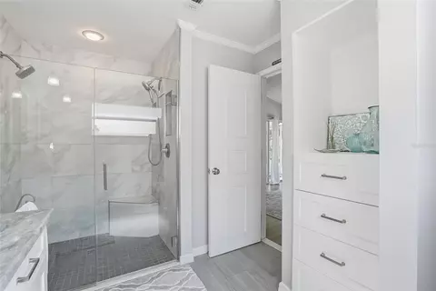 Bath - 4839 14th Ave E, Bradenton, FL 34208 photo 3 of 5
