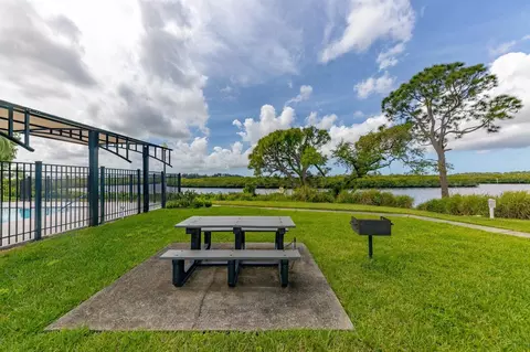 View/Area - 4839 14th Ave E, Bradenton, FL 34208 photo 14 of 15