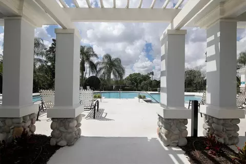 Exterior - 1307 Thornbury Dr, Parrish, FL 34219 photo 10 of 18