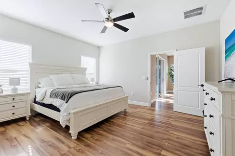 Bedroom - 1307 Thornbury Dr, Parrish, FL 34219 photo 2 of 4