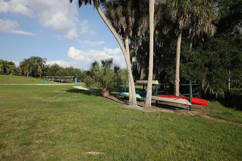 Exterior - 1307 Thornbury Dr, Parrish, FL 34219 photo 18 of 18
