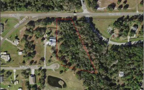401 Indian Meadow Ct, Wimauma, FL 33598