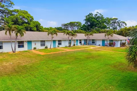 4001 Groveland Ave, Sarasota, FL 34231