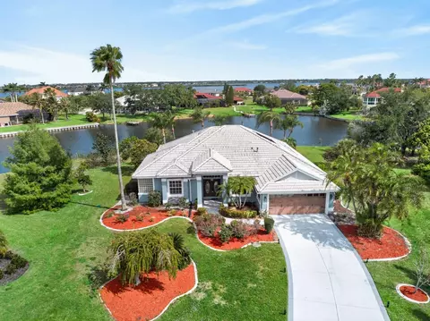 6119 9th Avenue Cir NE, Bradenton, FL 34212