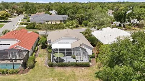 View/Area - 8025 Hampton Ct, University Park, FL 34201 photo 2 of 20