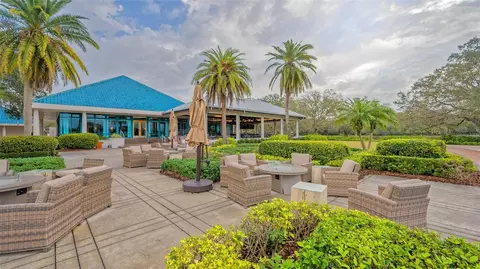 Exterior - 8025 Hampton Ct, University Park, FL 34201 photo 7 of 7