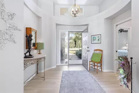 Entry Way - 8025 Hampton Ct, University Park, FL 34201 photo 2 of 2