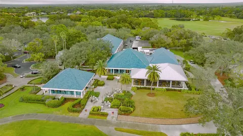View/Area - 8025 Hampton Ct, University Park, FL 34201 photo 8 of 20