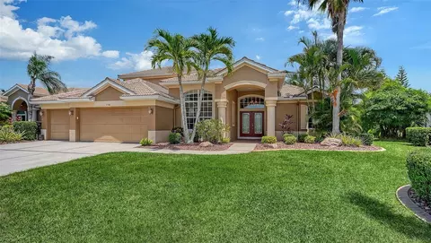 6148 Palomino Cir, Bradenton, FL 34201