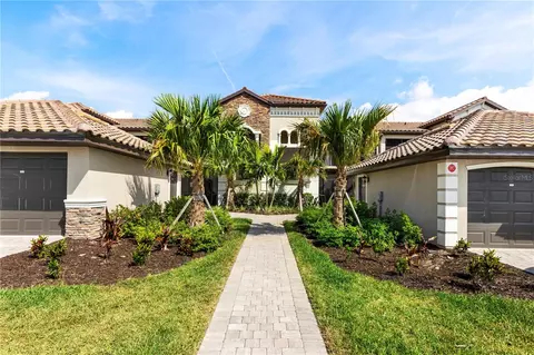5558 Palmer Cir #105, Bradenton, FL 34211