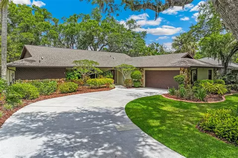 4587 Friar Tuck Ln, Sarasota, FL 34232
