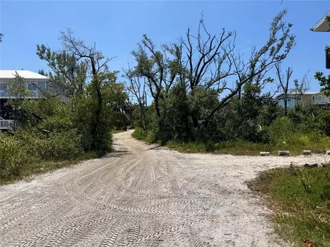 8992 Seagrape Ln, Placida, FL 33946 photo 17