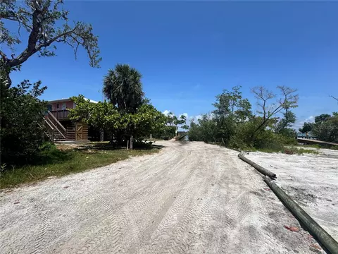 8992 Seagrape Ln, Placida, FL 33946 photo 19