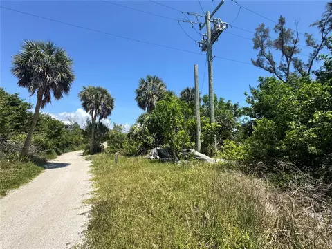 8992 Seagrape Ln, Placida, FL 33946 photo 15
