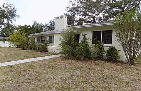 602 32nd St W, Bradenton, FL 34205