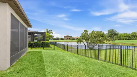 Exterior - 5539 105th Ter E, Parrish, FL 34219 photo 8 of 14