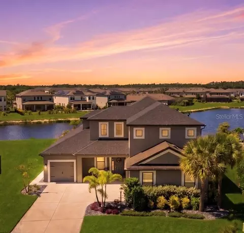 9293 Tequila Sunrise Dr, Sarasota, FL 34241