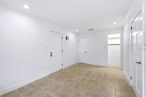 Other - 902 37th St W, Bradenton, FL 34205 photo 3 of 7