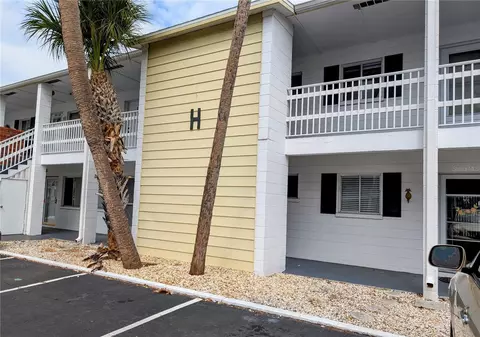 1545 Pleasant Rd #H-23, Bradenton, FL 34207