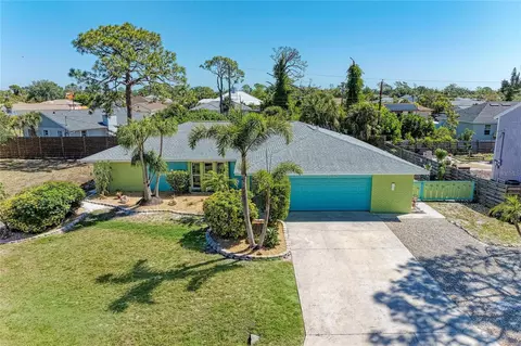 1184 Kenisco Rd, Venice, FL 34293
