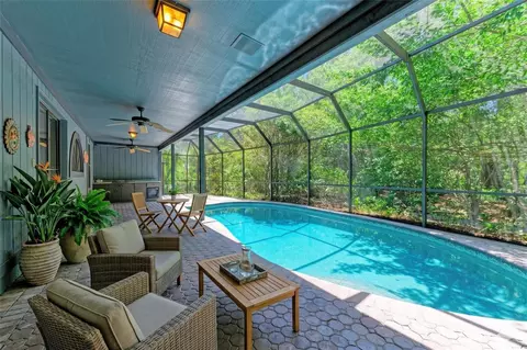 830 Hammockwood Ct, Sarasota, FL 34232