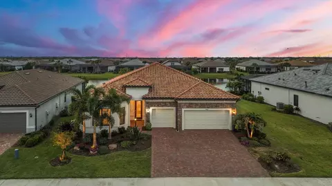 7428 Summerland Cv, Lakewood Ranch, FL 34202