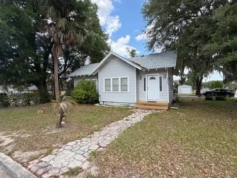 373 E Waldo St, Groveland, FL 34736