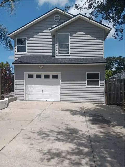 5102 Moeller Ave, Sarasota, FL 34233