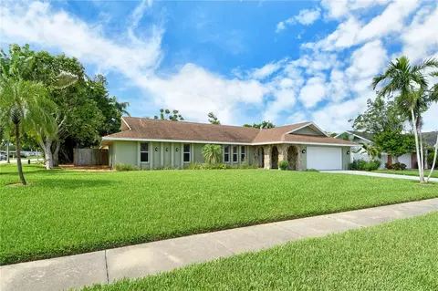 6303 3rd Ave NW, Bradenton, FL 34209
