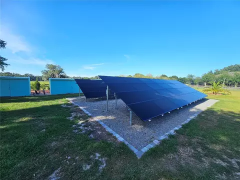 Exterior - 5925 Spencer Parrish Rd, Parrish, FL 34219 photo 5 of 17