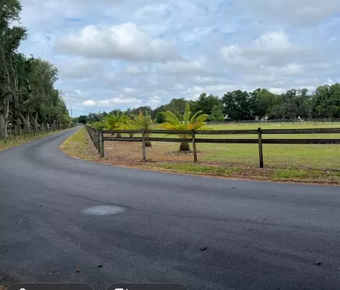 Exterior - 5925 Spencer Parrish Rd, Parrish, FL 34219 photo 14 of 17