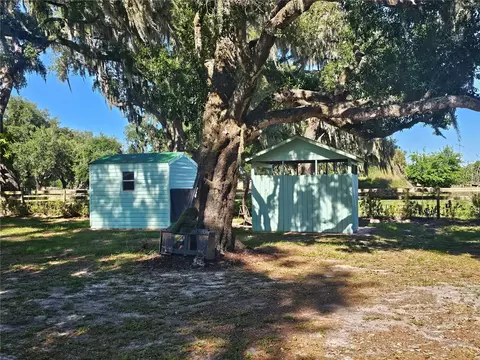 Exterior - 5925 Spencer Parrish Rd, Parrish, FL 34219 photo 4 of 17