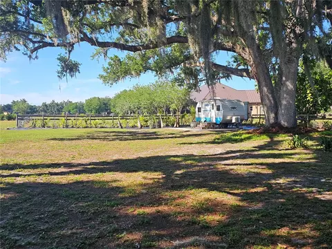 Exterior - 5925 Spencer Parrish Rd, Parrish, FL 34219 photo 10 of 17