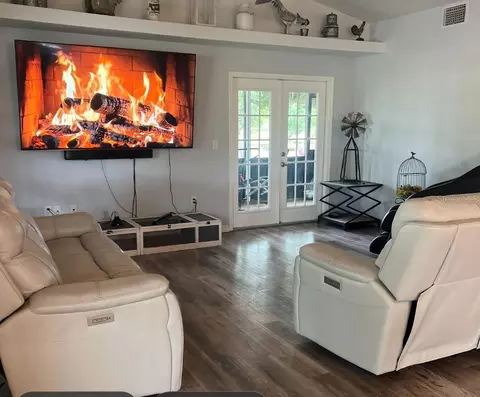 Living - 5925 Spencer Parrish Rd, Parrish, FL 34219 photo 1 of 1