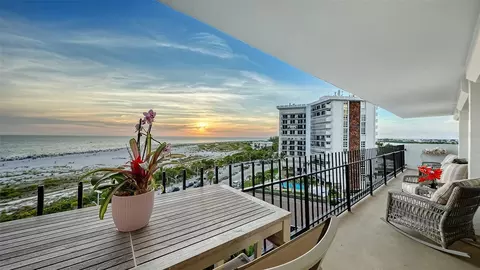 101 Benjamin Franklin Dr #85 & 86, Sarasota, FL 34236