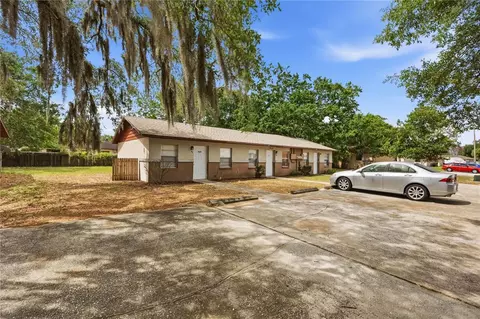 3020 Allred Dr, Auburndale, FL 33823