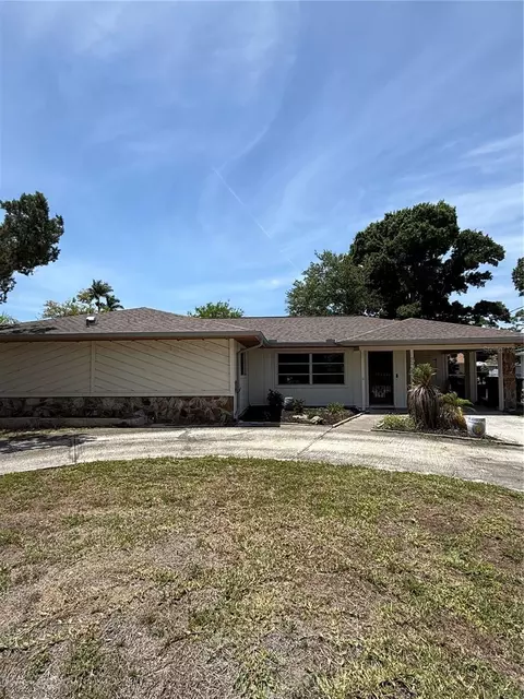 304 42nd St W, Bradenton, FL 34209