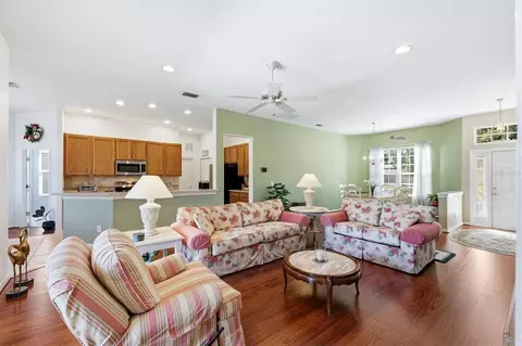 Living - 4227 61st Ave E, Bradenton, FL 34203 photo 4 of 5