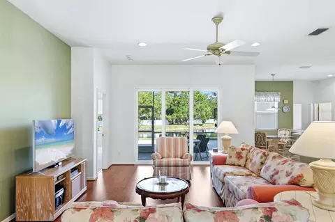 Living - 4227 61st Ave E, Bradenton, FL 34203 photo 1 of 5