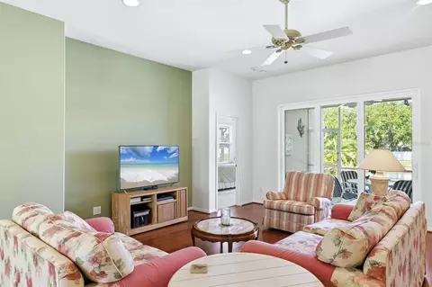 Living - 4227 61st Ave E, Bradenton, FL 34203 photo 2 of 5