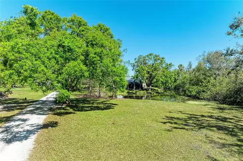 4007 45th St E, Bradenton, FL 34208