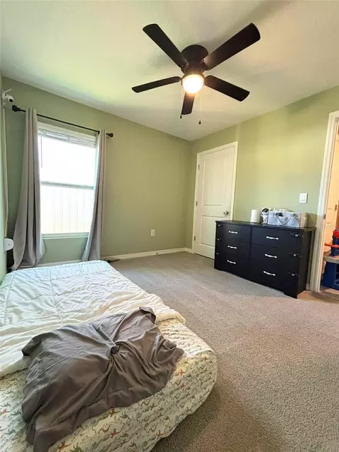 Bedroom - 16731 Kingman Reef St, Wimauma, FL 33598 photo 3 of 3