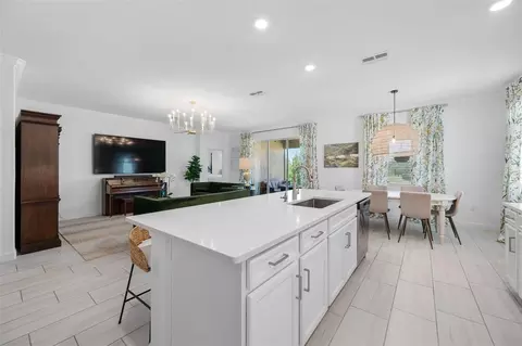 Kitchen - 14325 17th Ct E, Parrish, FL 34219 photo 2 of 6