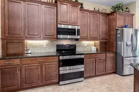 Kitchen - 13216 22nd Ct E, Parrish, FL 34219 photo 2 of 4