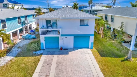 2409 Avenue B, Bradenton Beach, FL 34217