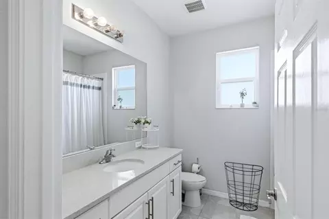 Bath - 5515 Title Row Dr, Bradenton, FL 34210 photo 3 of 3