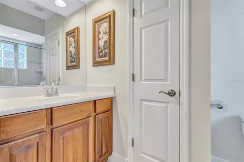 Bath - 14404 18th Pl E, Bradenton, FL 34212 photo 5 of 6