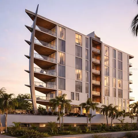 688 Golden Gate Pt #302, Sarasota, FL 34236