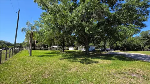 1808 Zipperer Rd, Bradenton, FL 34212