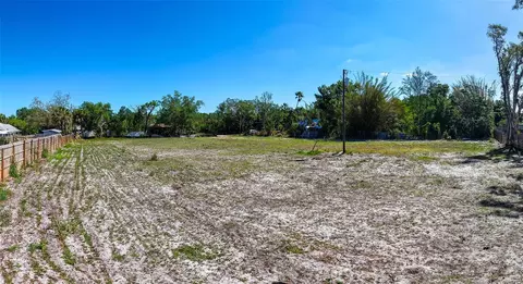 2424 Ashton Rd, Sarasota, FL 34231